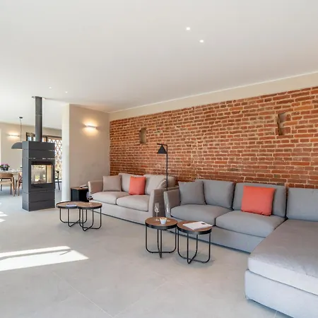 Cascina Buzio 12, Emma * Cuccaro Monferrato