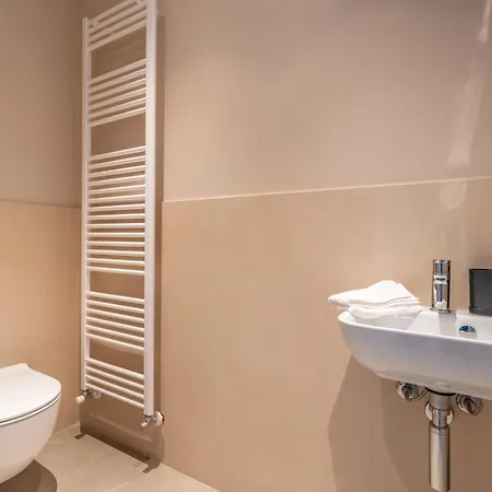 Cascina Buzio 12, Emma Βίλα Cuccaro Monferrato