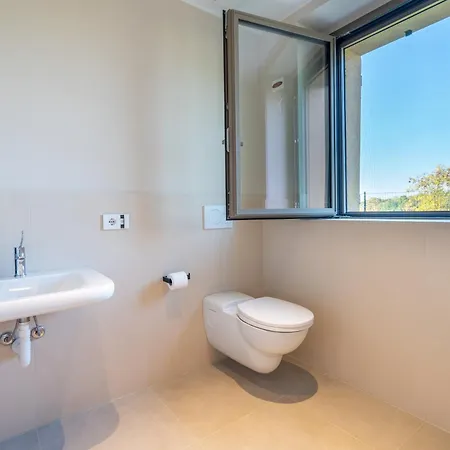 Cascina Buzio 12, Emma * Cuccaro Monferrato