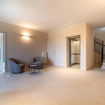 Βίλα Cascina Buzio 12, Emma Cuccaro Monferrato