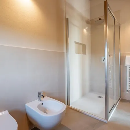 Βίλα Cascina Buzio 12, Emma