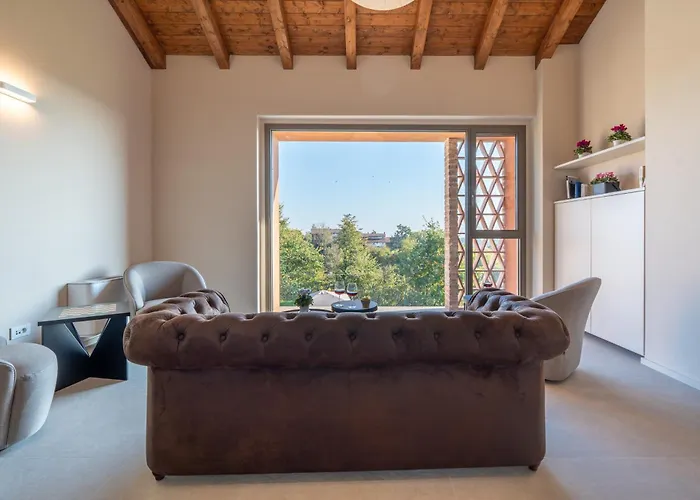 Cascina Buzio 12, Emma Fubine